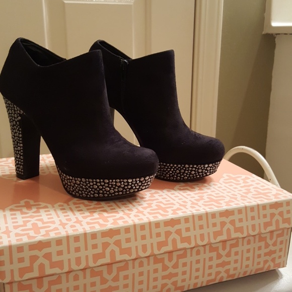 Shine Ankle Booties Suede - Picture 3 of 3